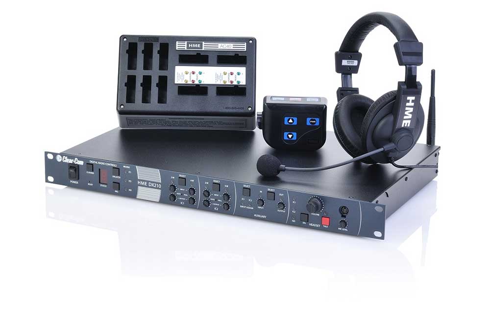 Аренда интеркома Clear-Com HME DX210 system with HME BS210 base station, HME BP210 beltpack, HME HS15 headset, HME AC40A battery charger